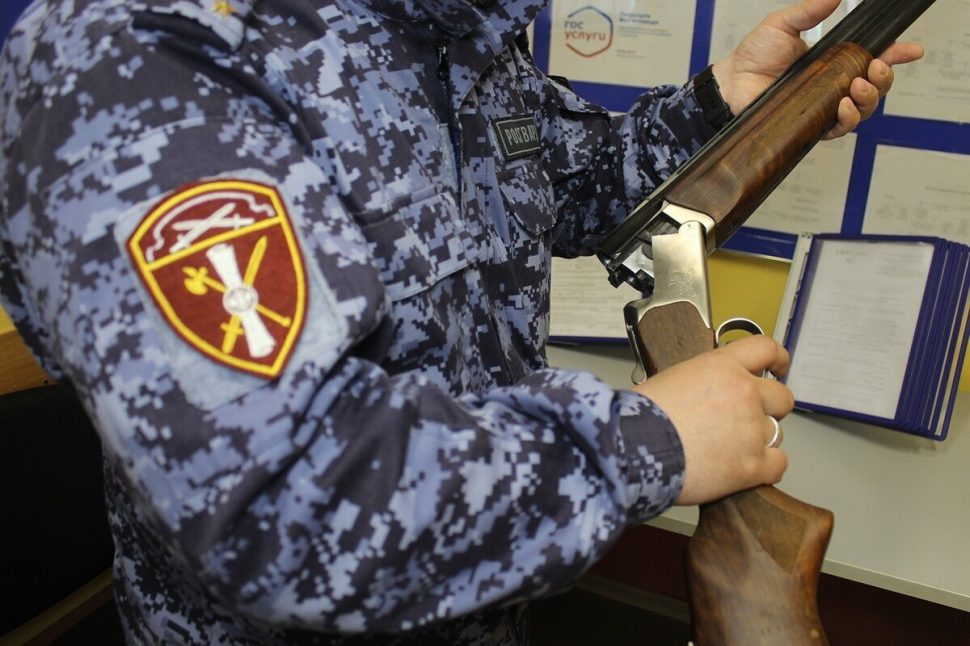 В Архангельской области сотрудники Росгвардии выявили 26 нарушений законодательства в сфере оборота оружия за неделю